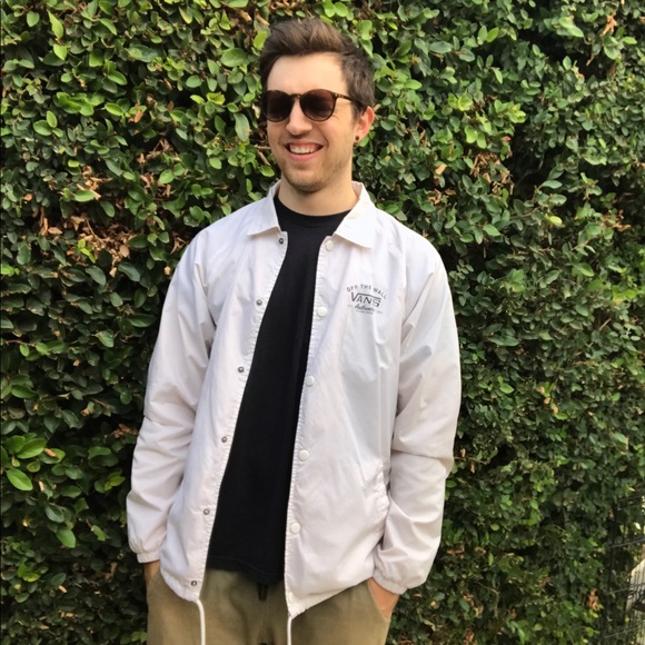 vans off the wall windbreaker